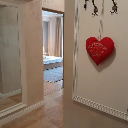Ap Hector Apartamento Năvodari